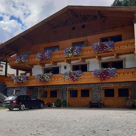Landhaus Maria Neustift im Stubaital Exterior photo